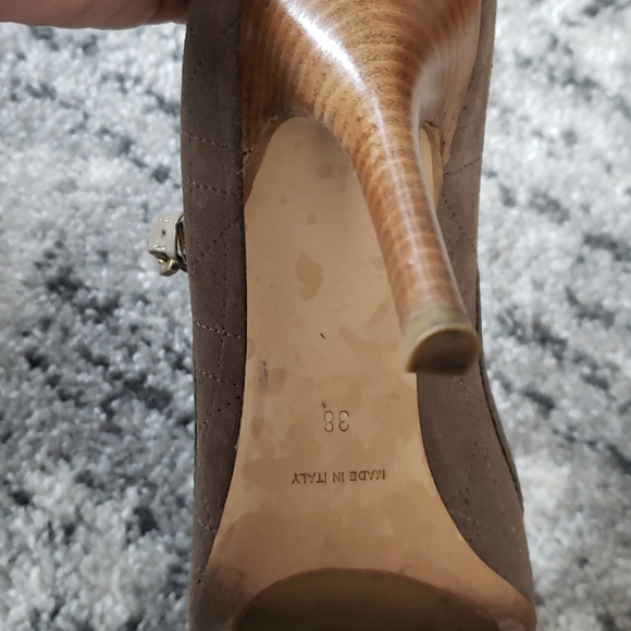 Sold ♥️ Dior CD Charm Pumps Heels - Picture 6 of 7